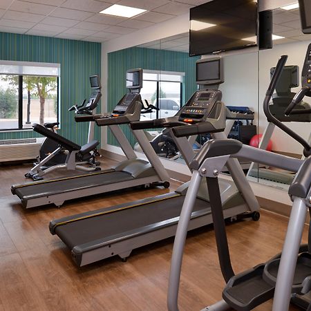 Holiday Inn Express & Suites Pueblo By Ihg Exteriör bild