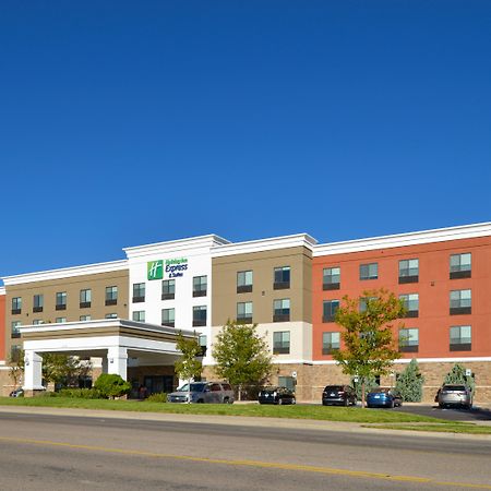 Holiday Inn Express & Suites Pueblo By Ihg Exteriör bild