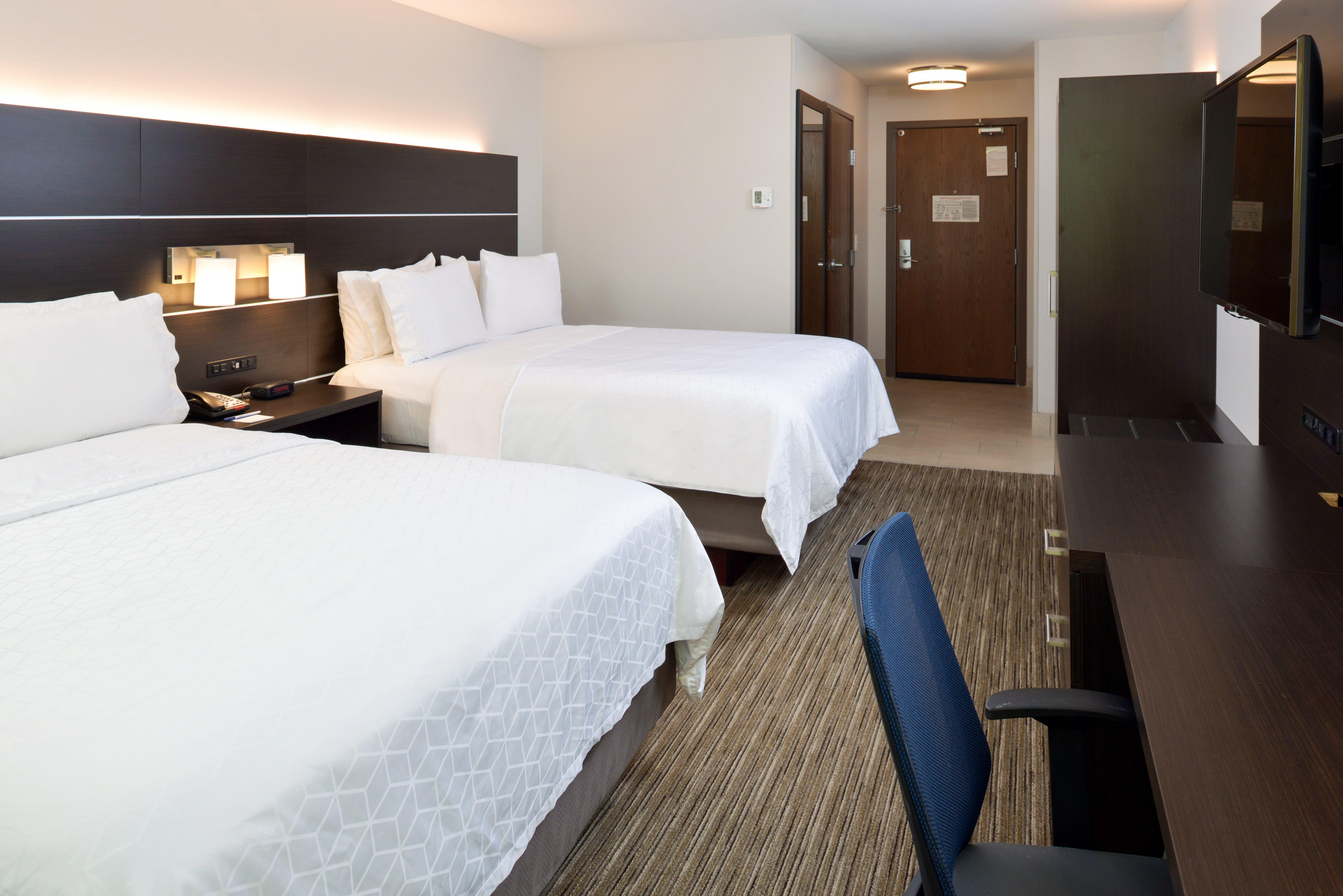 Holiday Inn Express & Suites Pueblo By Ihg Exteriör bild