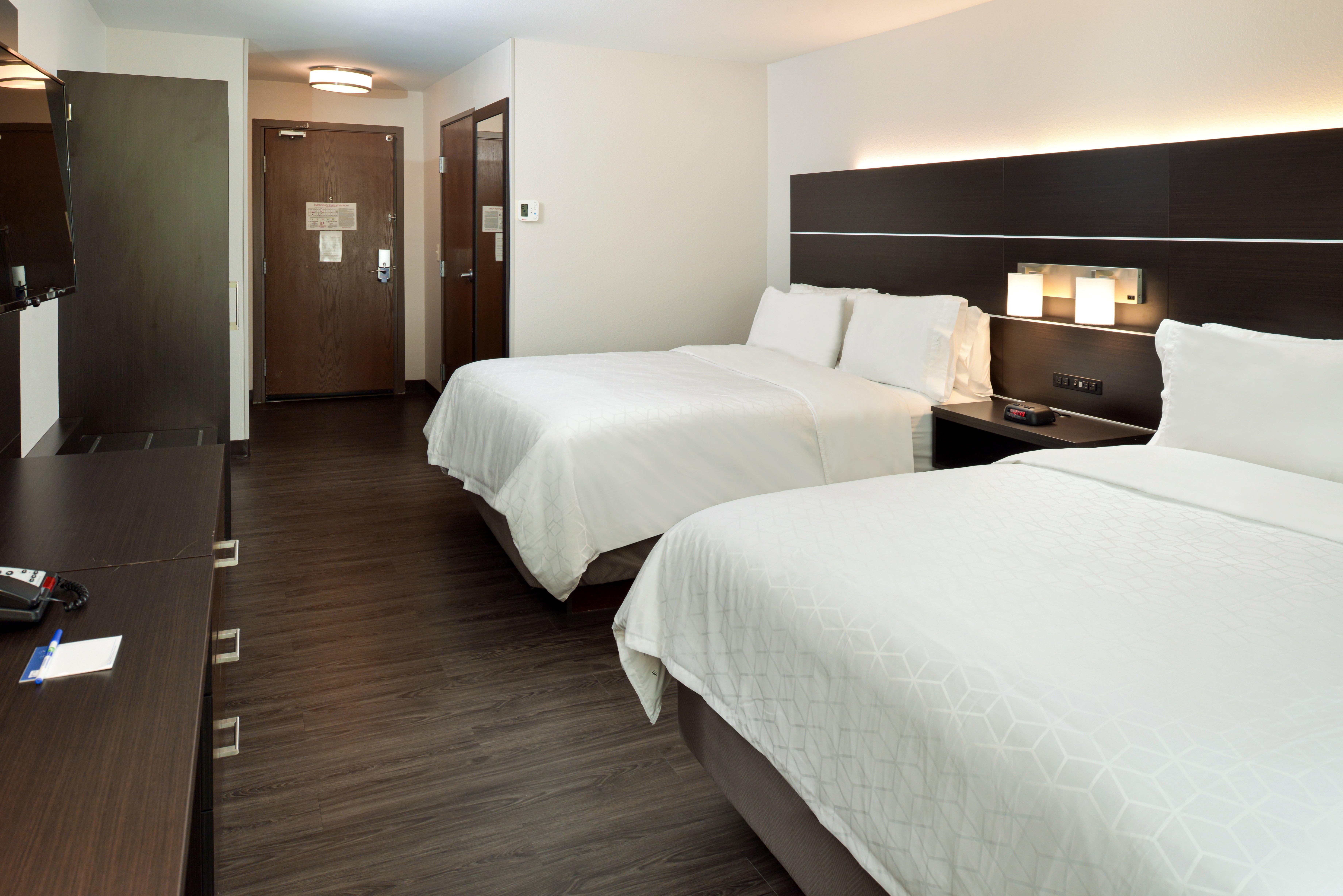 Holiday Inn Express & Suites Pueblo By Ihg Exteriör bild