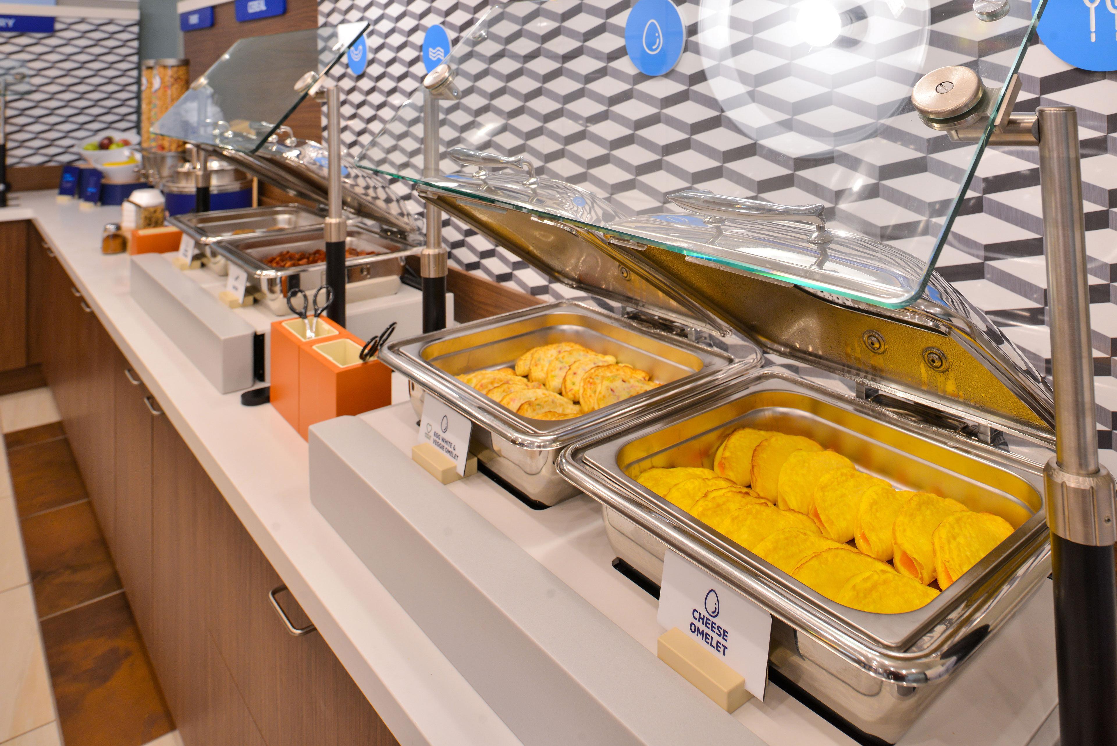 Holiday Inn Express & Suites Pueblo By Ihg Exteriör bild