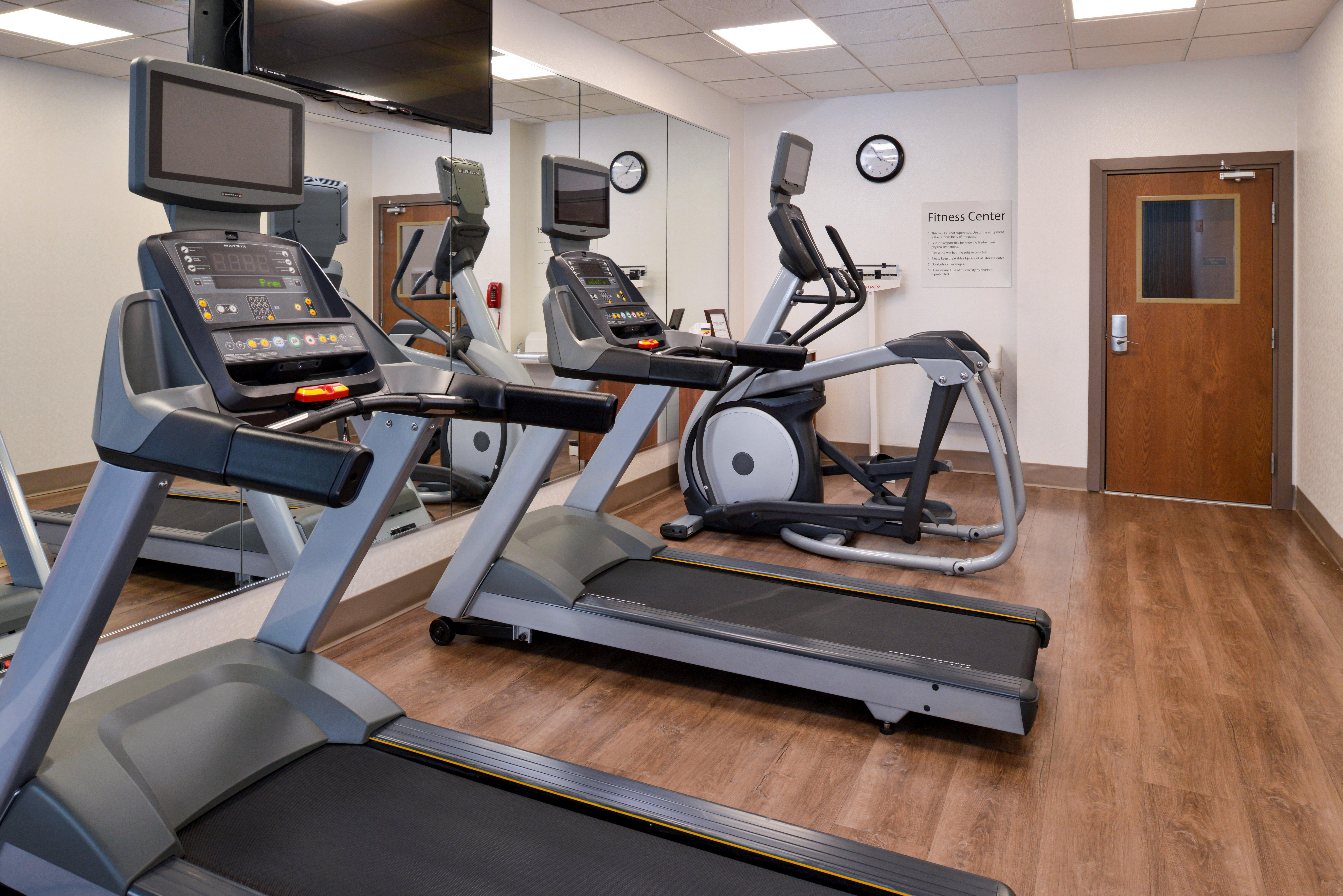 Holiday Inn Express & Suites Pueblo By Ihg Exteriör bild